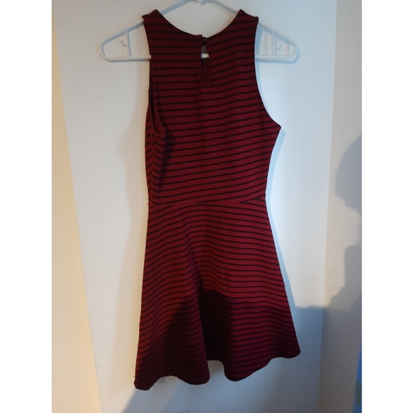 Red and Black Dress - Picture 2 of 4